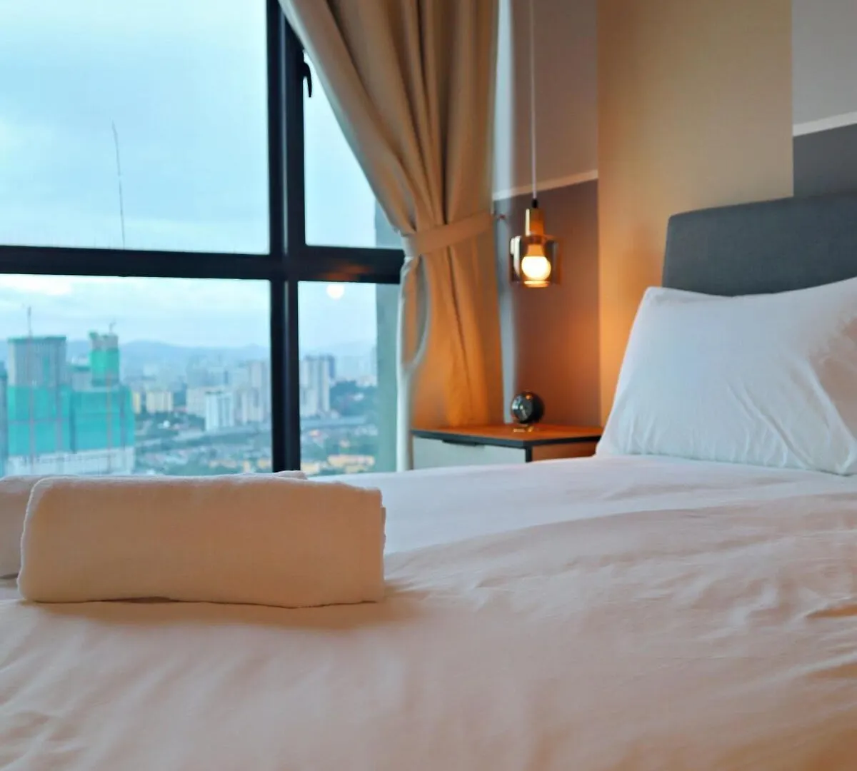 6Pax Modern-Contemporary, Reizz, Kuala Lumpur Apartment