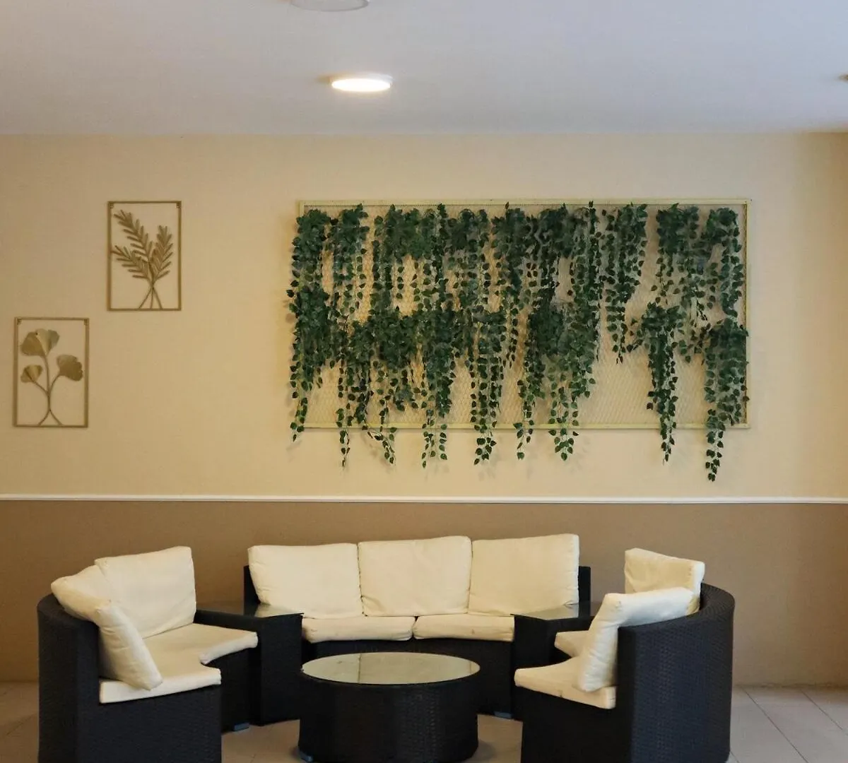 6Pax Modern-Contemporary, Reizz, Kuala Lumpur Apartment 0*,